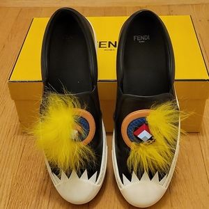 Size 8/IT 38 Fendi Sneaker